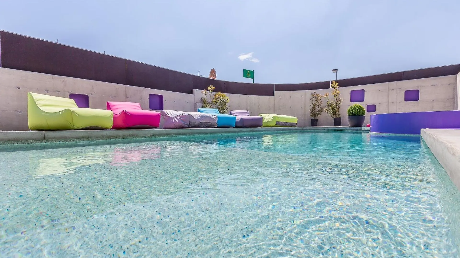 Apartments With A Swimming Pool Pjescana Uvala, Pula - 22778