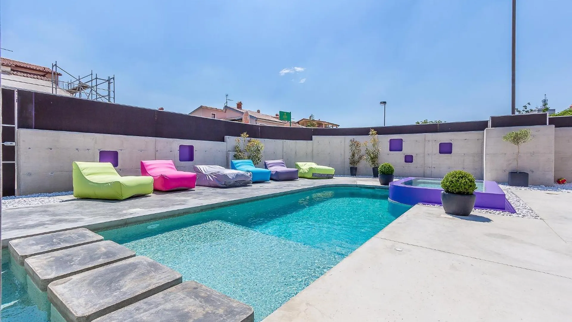 Apartments With A Swimming Pool Pjescana Uvala, Pula - 22778